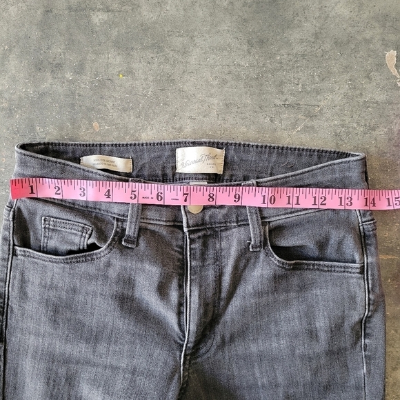 Universal Thread Skinny Jeans - Picture 5 of 7